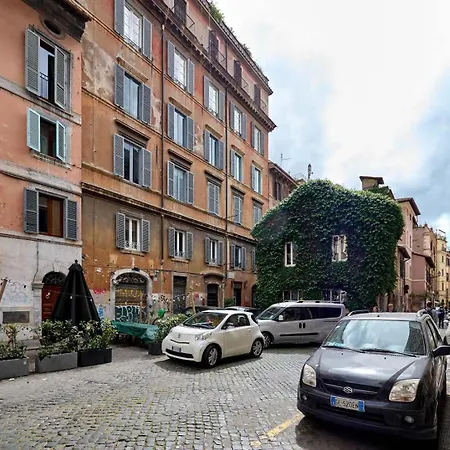 Colosseum Flat Green Rome Exterior photo